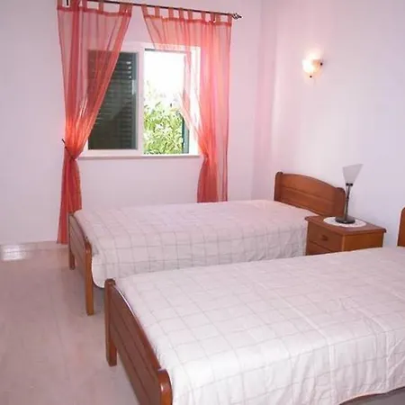 Marisol By Sunny Deluxe